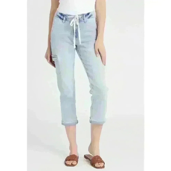 NWT Vigoss Thompson Tomboy Cargo Light Wash Women's size 16 Jeans - Picture 1 of 10